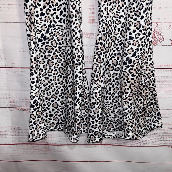High Waisted Leopard Boutique Bell Bottoms | Size Large - Picture 2 of 3